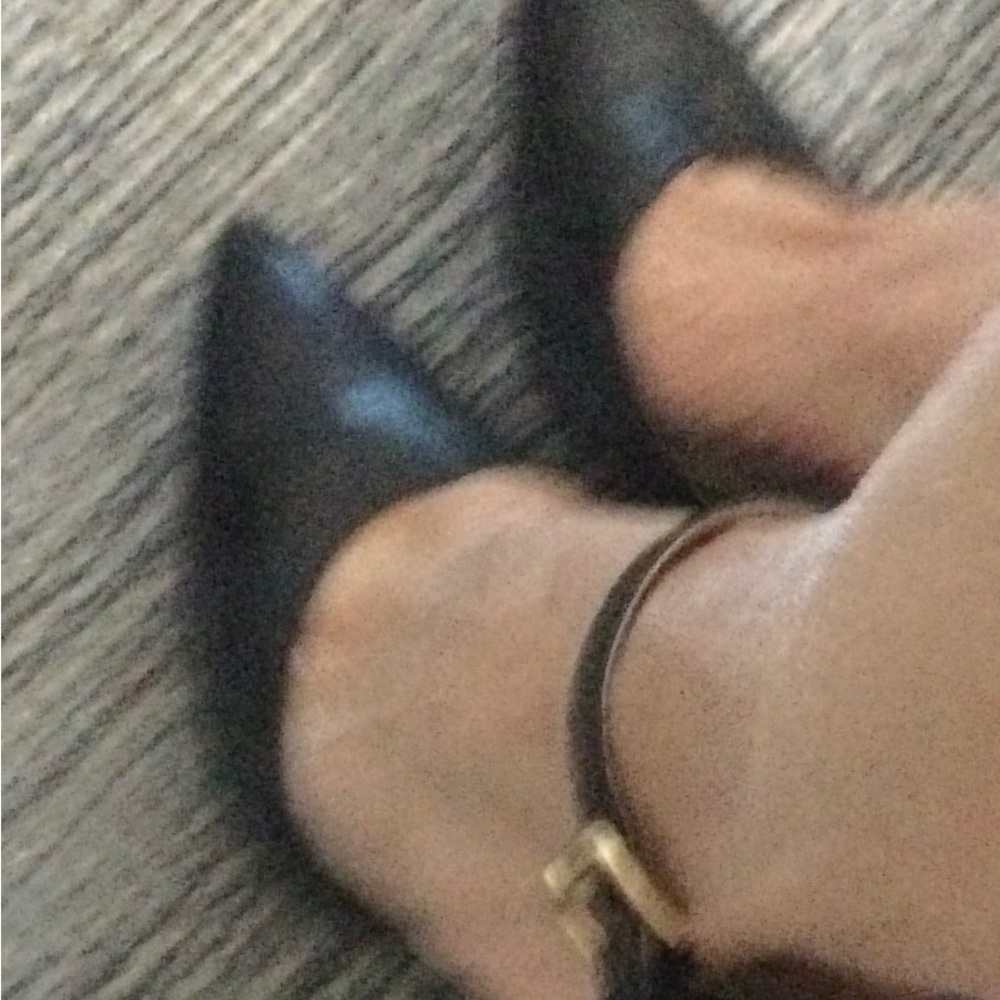 High heels like new why pay retail to wear occasionally